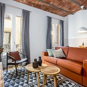 Apartment Ola Living Music